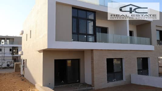 توين هاوس 4 غرف نوم للبيع في القاهرة الجديدة، القاهرة - WhatsApp Image 2025-12-16 at 7.05. 40 AM (1). jpeg