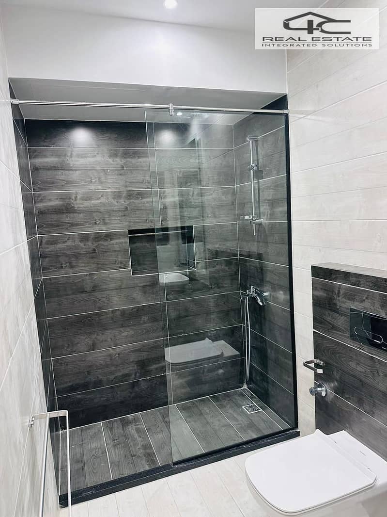 12 WhatsApp Image 2025-12-15 at 6.29. 02 AM (2). jpeg