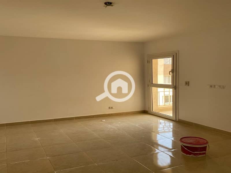 12 40065736-2280-46a9-96b1-f38a898b0b17. jpg