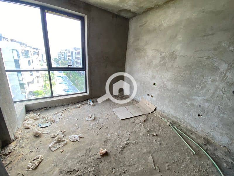 11 WhatsApp Image 2025-12-09 at 22.52. 21_ceae1f50. jpg