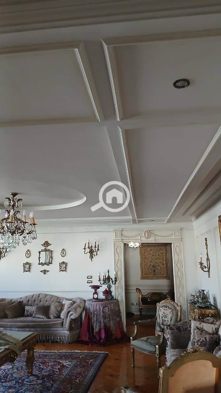 3 9efe588f-2283-4c2d-bb10-04120ac60d65. jpeg