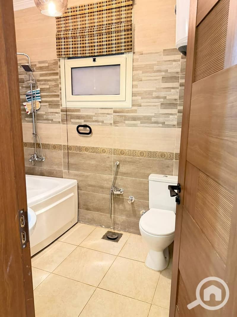 6 WhatsApp Image 2025-12-19 at 18.37. 36. jpeg