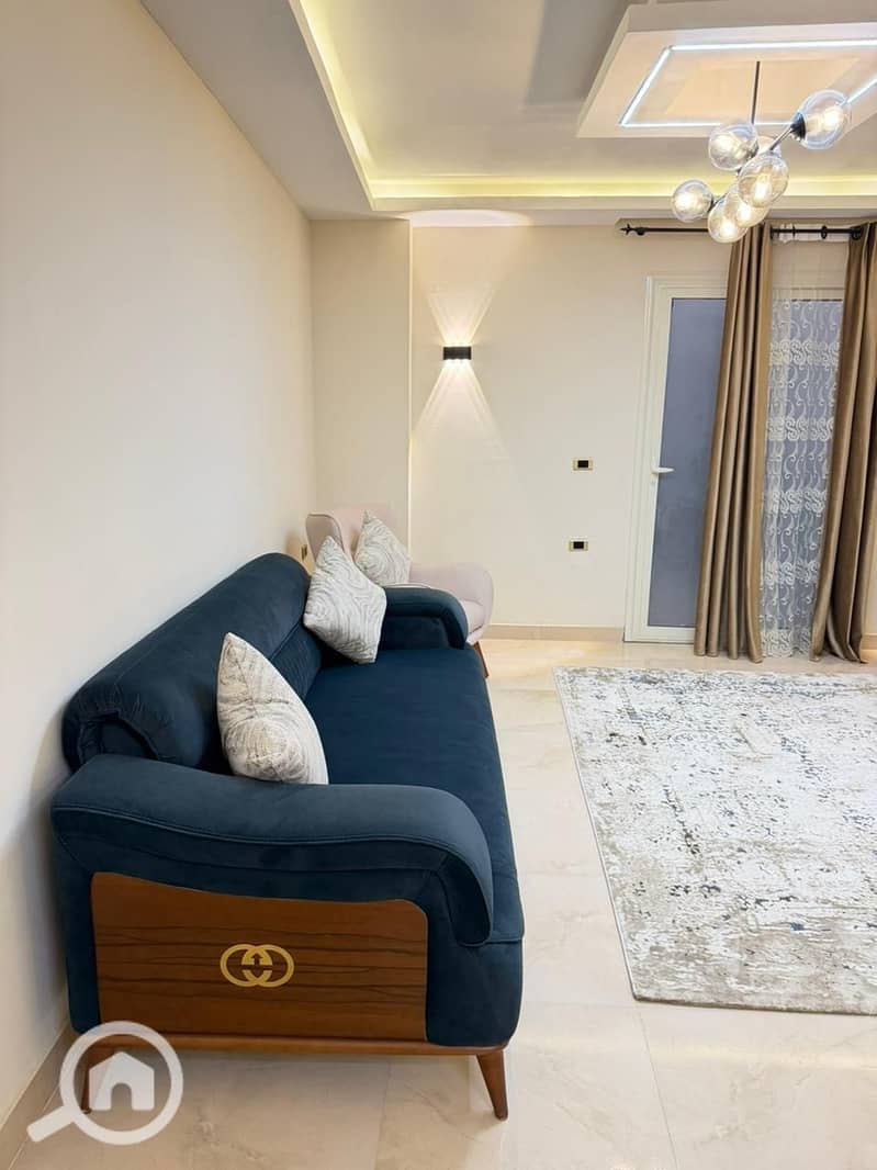 10 WhatsApp Image 2025-12-19 at 18.37. 38 (2). jpeg