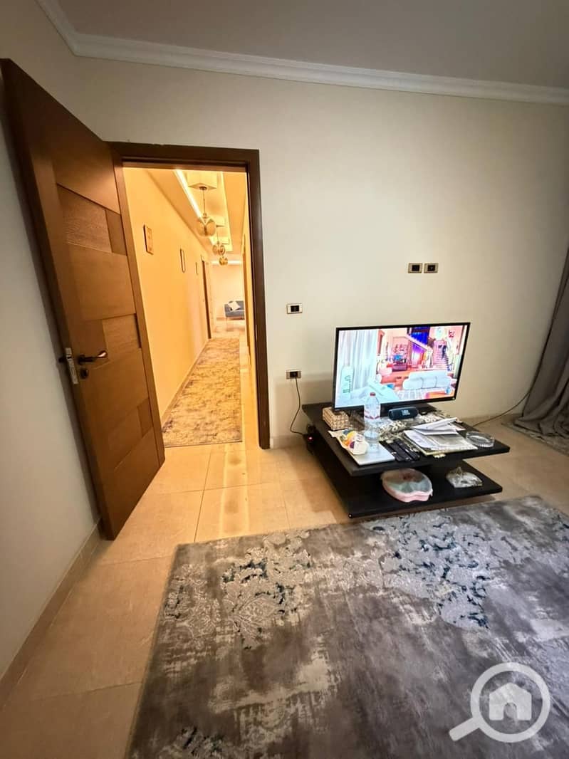 16 WhatsApp Image 2025-12-19 at 18.37. 41 (1). jpeg