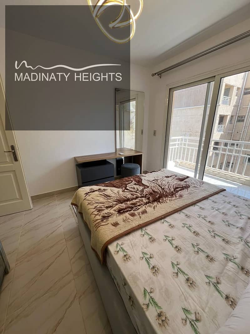 8 WhatsApp Image 2025-12-16 at 18.57. 48_54277867. jpg