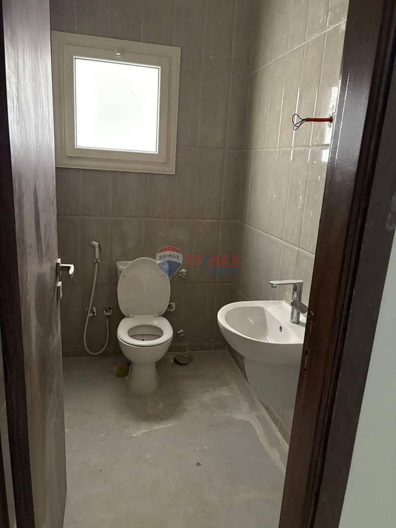 8 WhatsApp Image 2025-12-17 at 2.44. 14 PM (2). jpeg