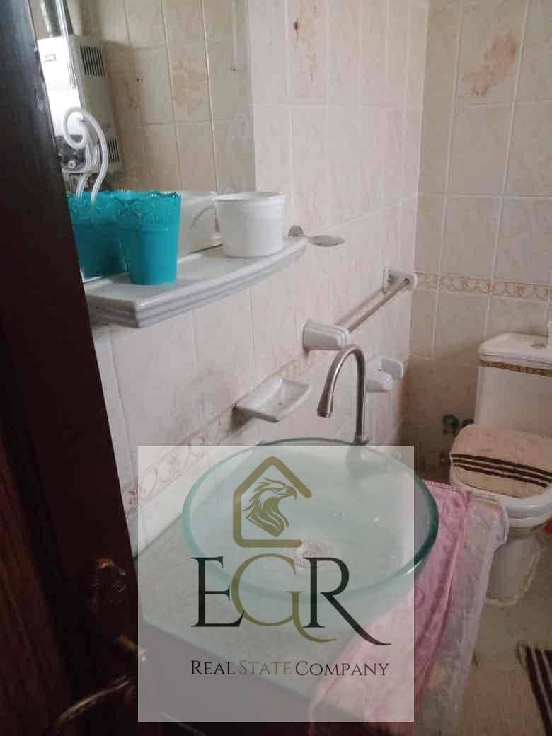 7 77e1c5dd-923f-43c5-a288-c5a625d4ff84. jpg