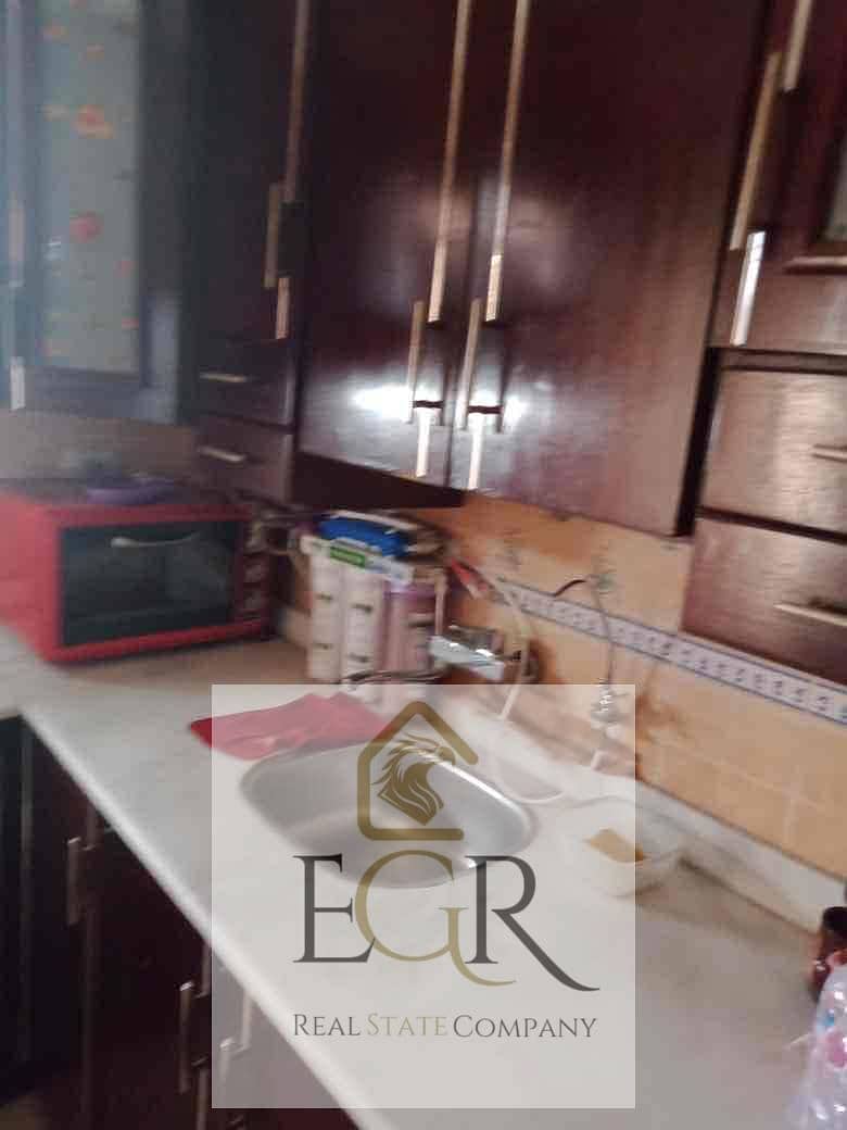 10 bdf72900-1364-47c9-ad5e-553055c40d18. jpg