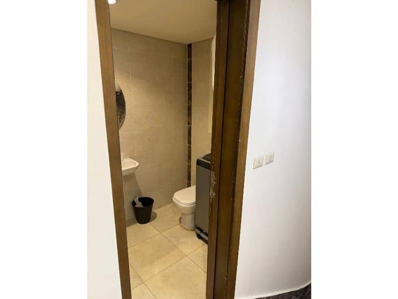 6 20eac48f-60ff-4ae6-b23d-6f190c87256f. jpg