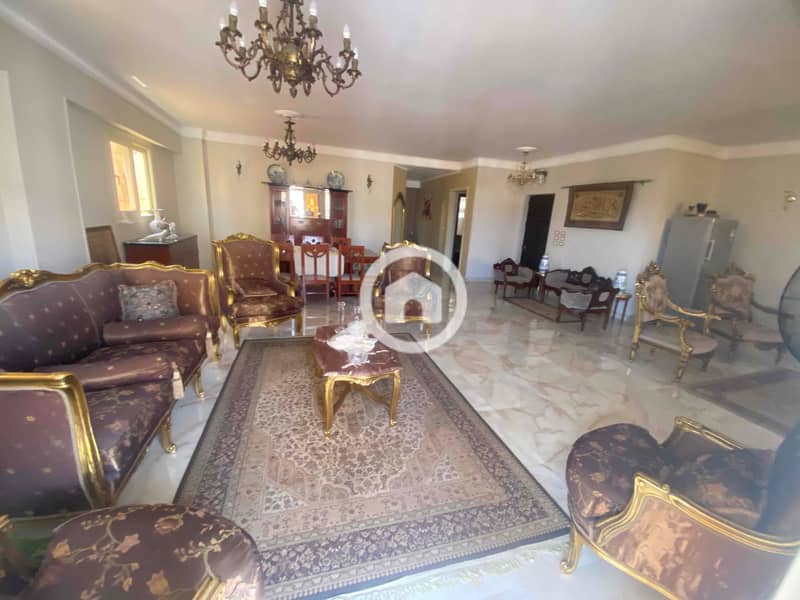 IMG_5572. jpg IMG_5572. jpg