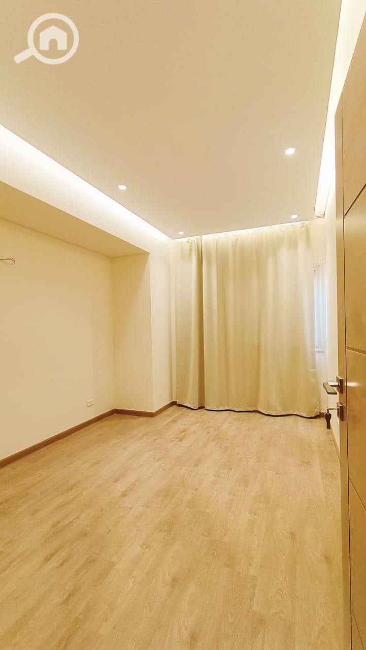 2 WhatsApp Image 2025-12-18 at 8.59. 27 PM (2). jpeg