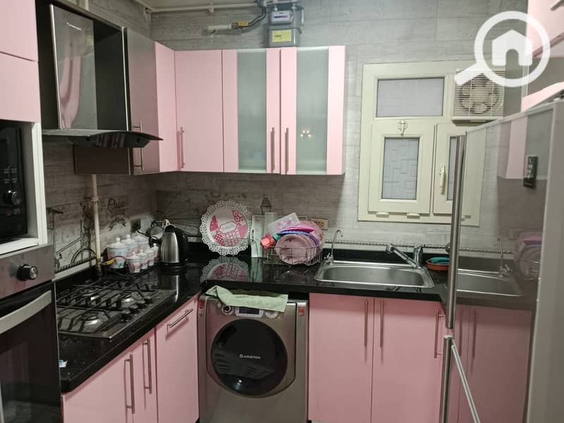 18 e086babb-f64c-445d-b77a-322f10574fb6. jpg