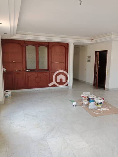 3 Bedroom Flat for Rent in Sheikh Zayed, Giza - efa16c45-abae-47a3-a9d5-ba14821839a2. jpg 3 Bedroom Flat for Rent in Sheikh Zayed, Giza - efa16c45-abae-47a3-a9d5-ba14821839a2. jpg