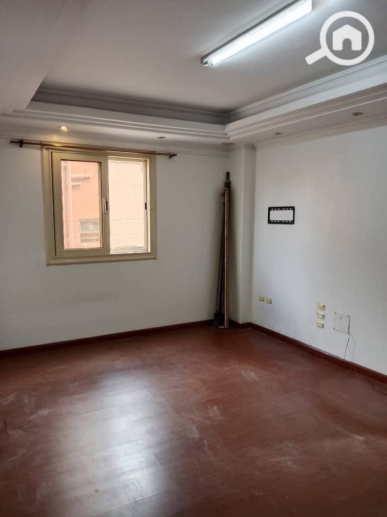 12 ae999ab3-6d46-42fc-9c31-cf28ad4a7c20. jpg