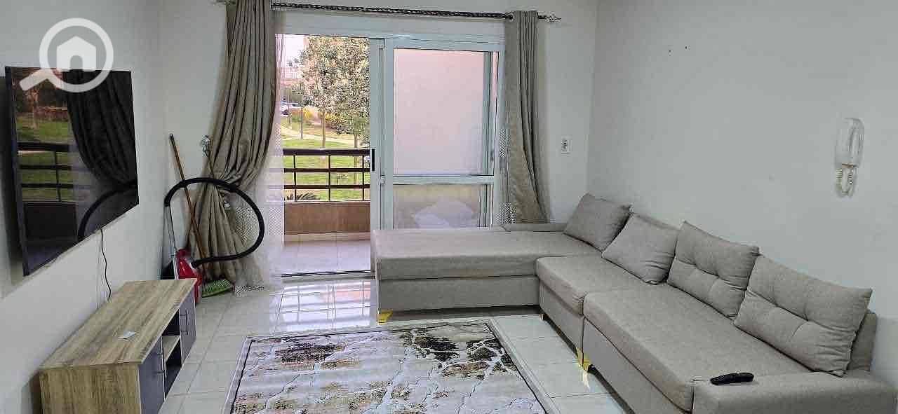 4 7f639f4d-d6d9-431c-88f6-2e96a6fd22fe. jpg