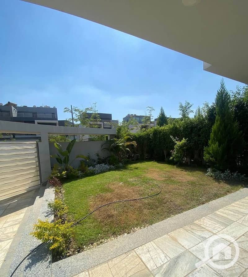 2 a5b12ae7-4d82-4678-a4c7-c5425b6b1d82. jpeg