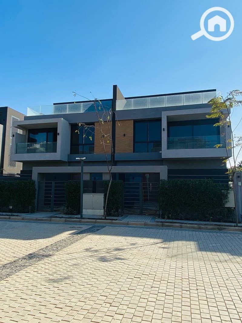 9 79af1c2d-a712-45f2-a9f9-95529b1c65dc. jpeg