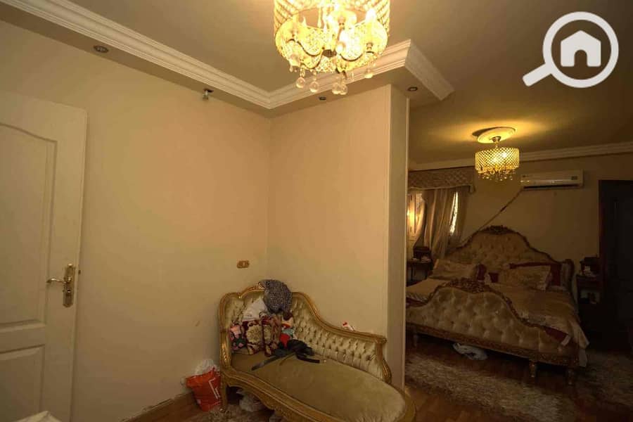 10 7a0b297c-9990-4c6f-8632-af46f7a88f78. jpg