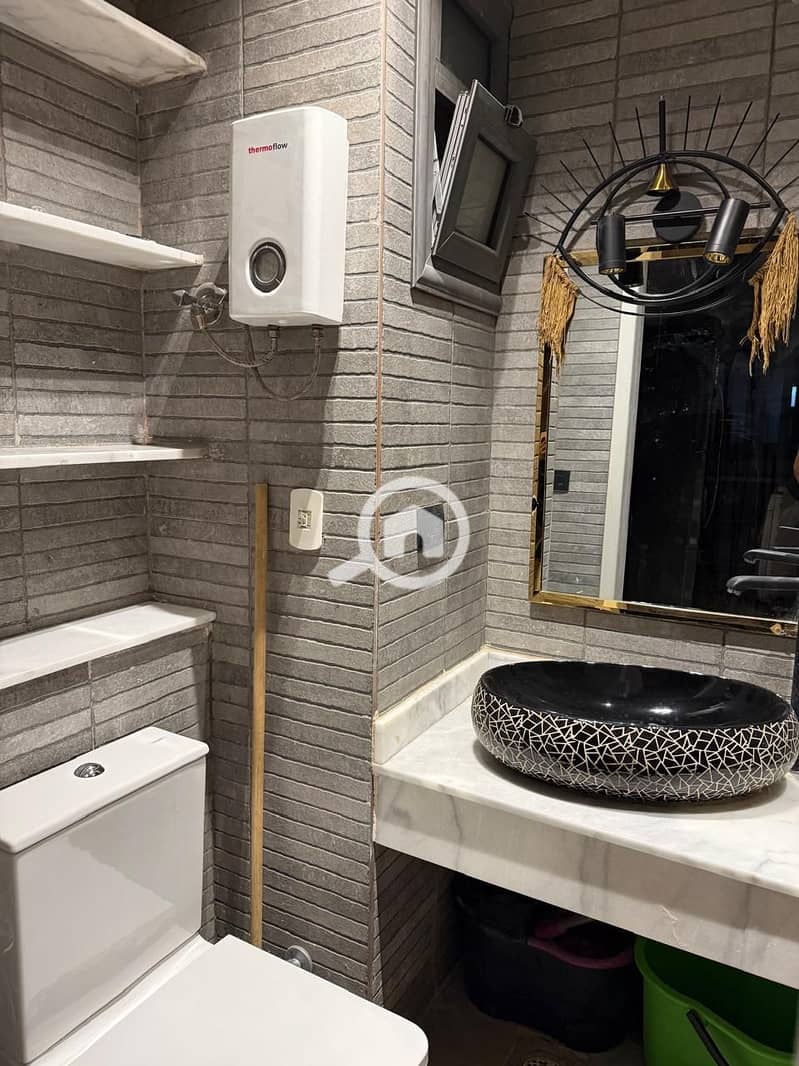 12 IMG-20251219-WA0079. jpg