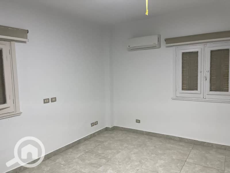 9 4cda7164-7e30-4736-8b53-7615bf7ce0ed. jpeg