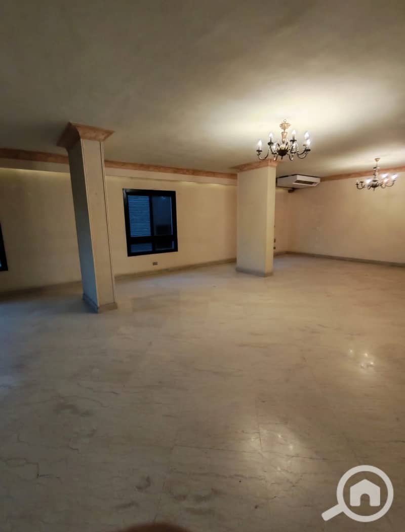 8 235dc1c6-275f-45f8-9966-6797d51a8562. jpeg