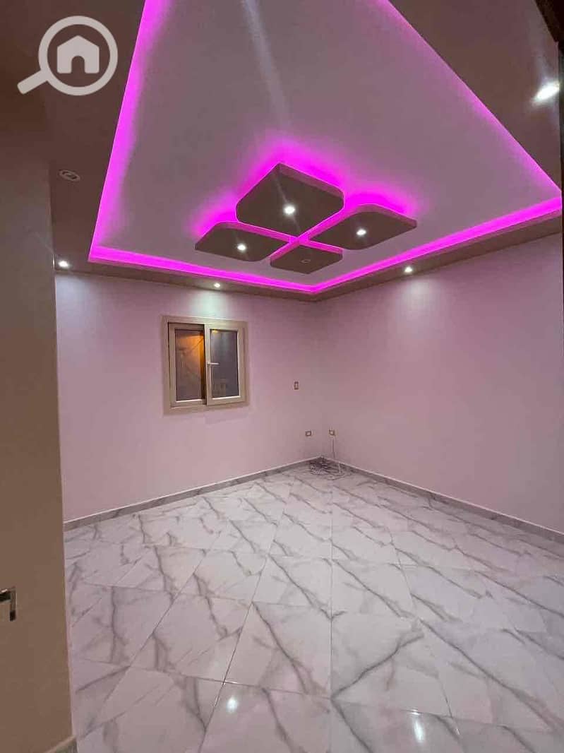 8 e436b10b-54fc-440b-9028-5c54534bf189. jpg