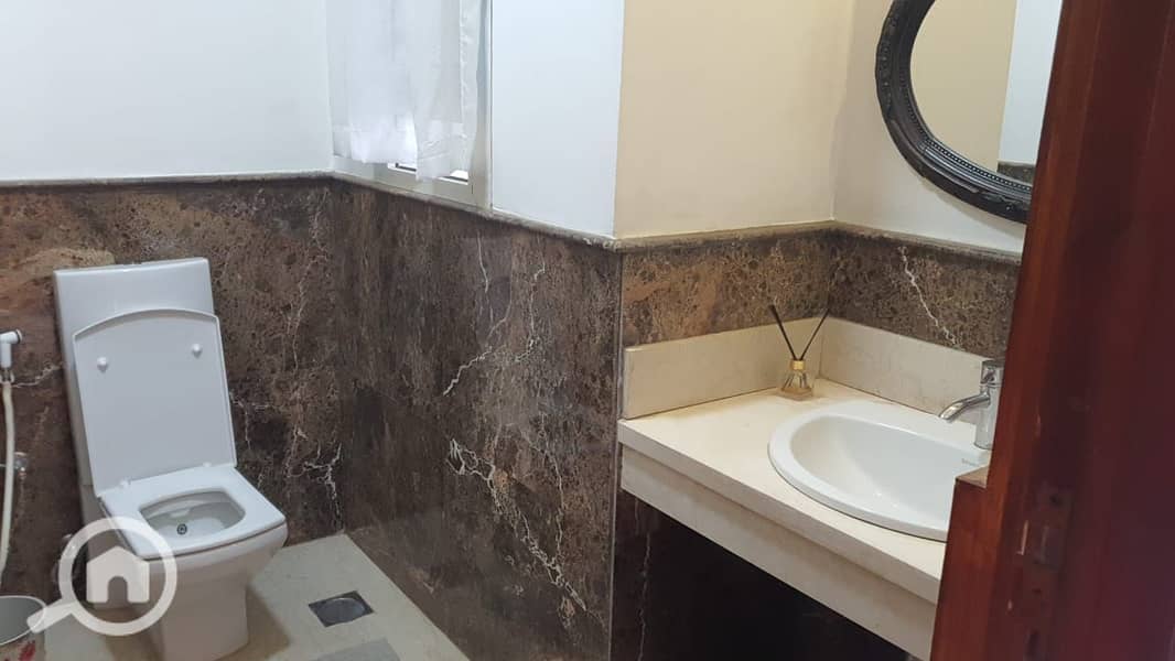 12 WhatsApp Image 2025-12-20 at 1.03. 48 AM (2). jpeg