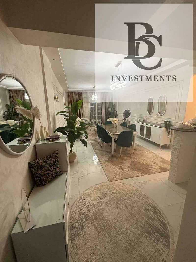 8 acacde3b-8363-429f-a372-05662d78e323. jpg