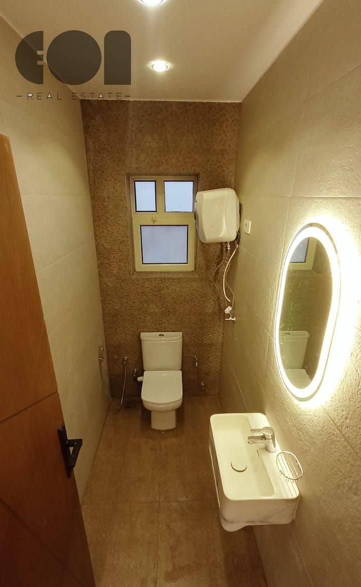 13 WhatsApp Image 2024-11-17 at 21.41. 50_d691a53d. jpg