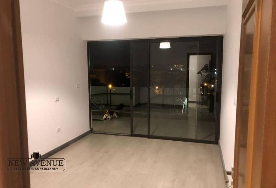 3 f0228cda-9535-47f9-9181-bb9dd21df13f. jpg