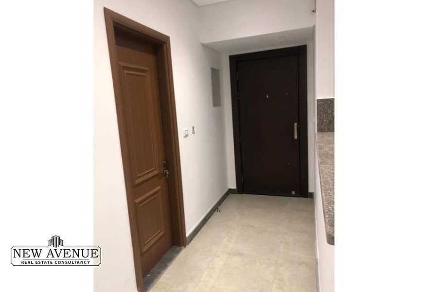 8 9a44af6e-c1d1-436c-8cd6-20af0ee7cd1c. jpg