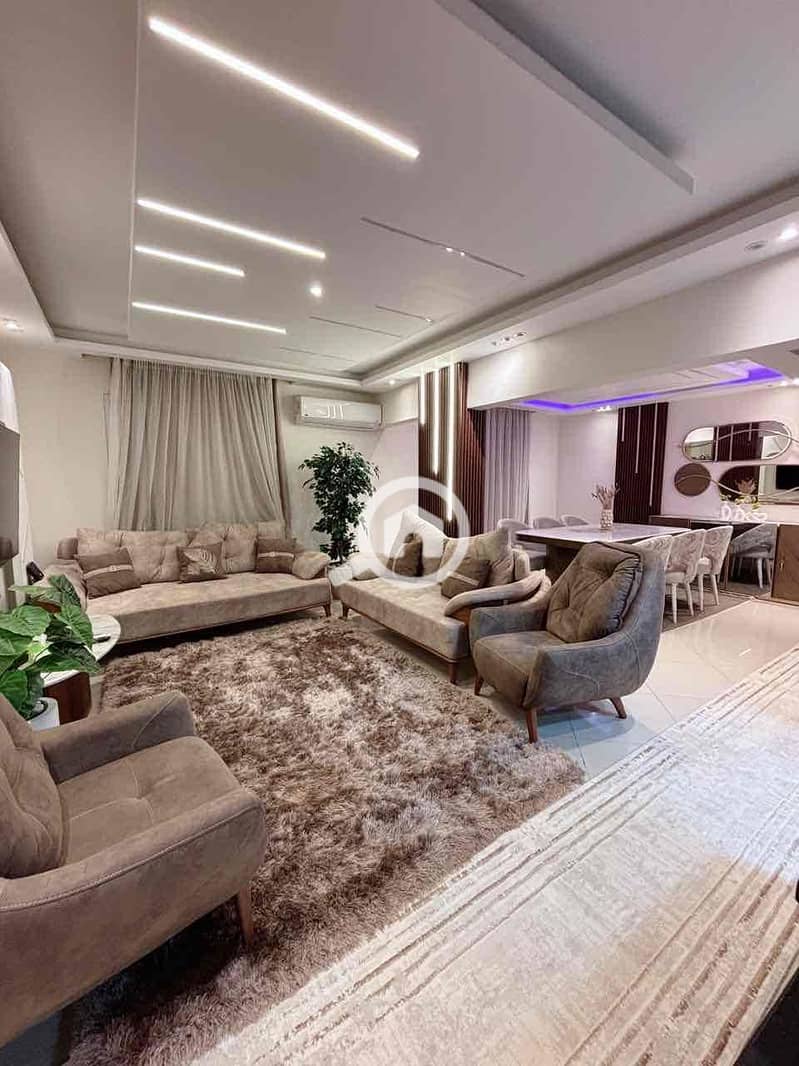 7 c20329dc-ea53-4dc2-b314-1604ee3125f5. jpg