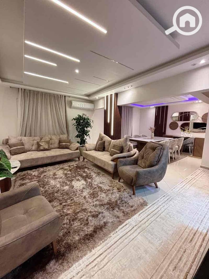 9 d89bd702-fcd5-42b3-b714-55e8920f4cdc. jpg