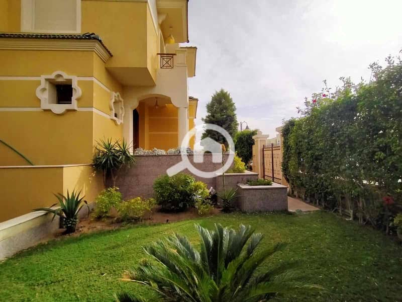 2 fce411eb-660c-4939-8351-11b67c7a2cfa. jpg