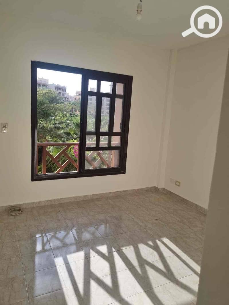 18 67c32cfc-dc27-4bf3-936a-15edd44ba92f. jpg