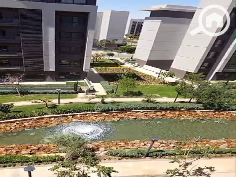 8 bd1f60d2-aab7-45cd-924e-330f2eae2f2b. jpg