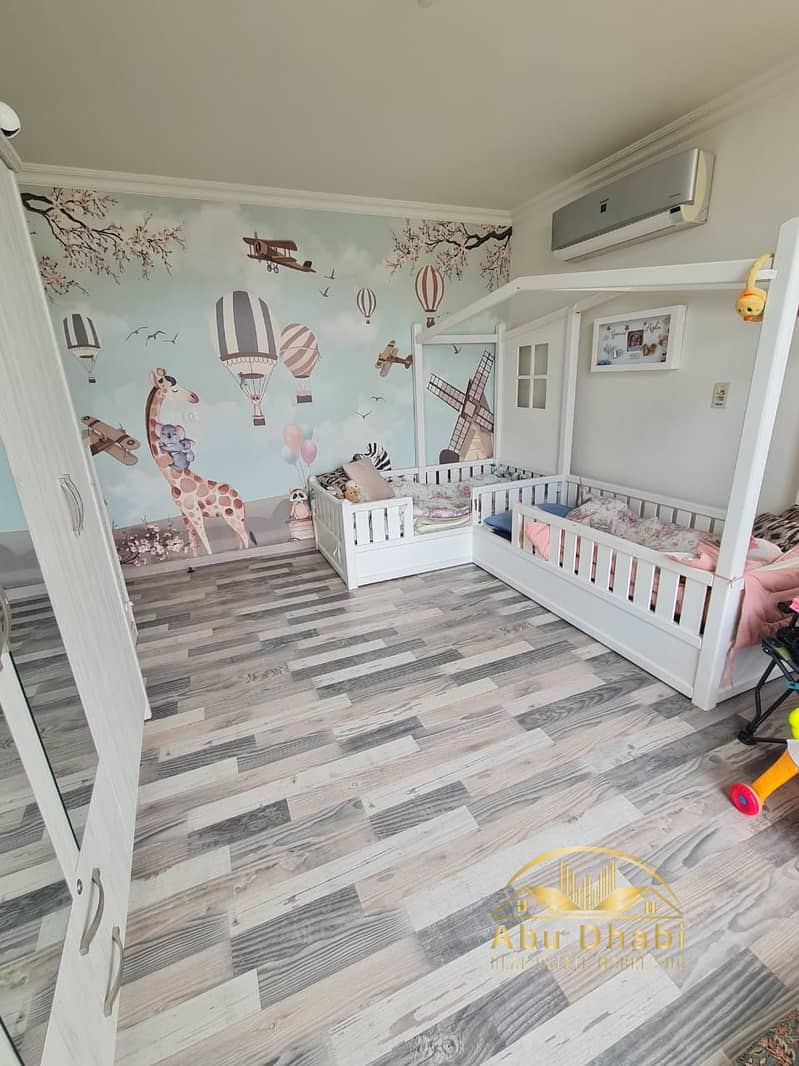 5 1e8aa4fb-e3d9-4717-b37f-c86aca99db82. jpg