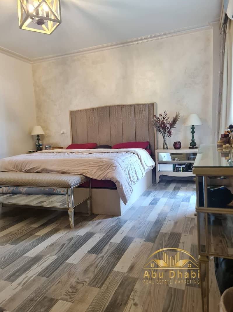 8 c6281168-c5eb-4b0d-a68b-0f6830211d31. jpg