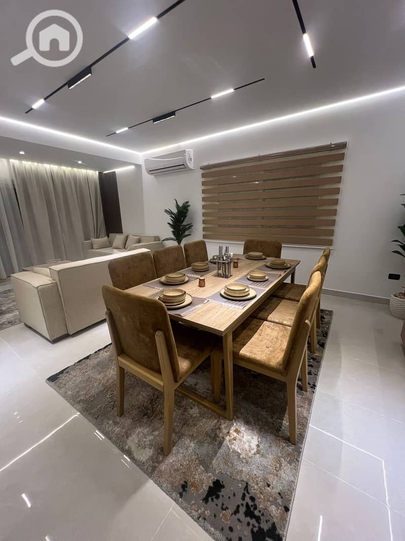 8 7e91cb75-89d6-4708-a175-dd37b0b290ce. jpg