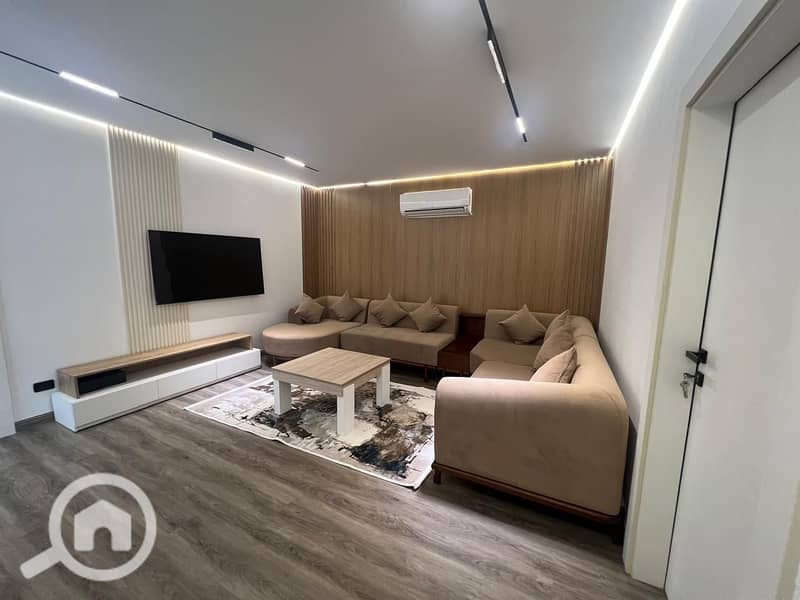 33 db4bcdd3-782d-4a9e-a0f2-2b7d74dcbd4b. jpg