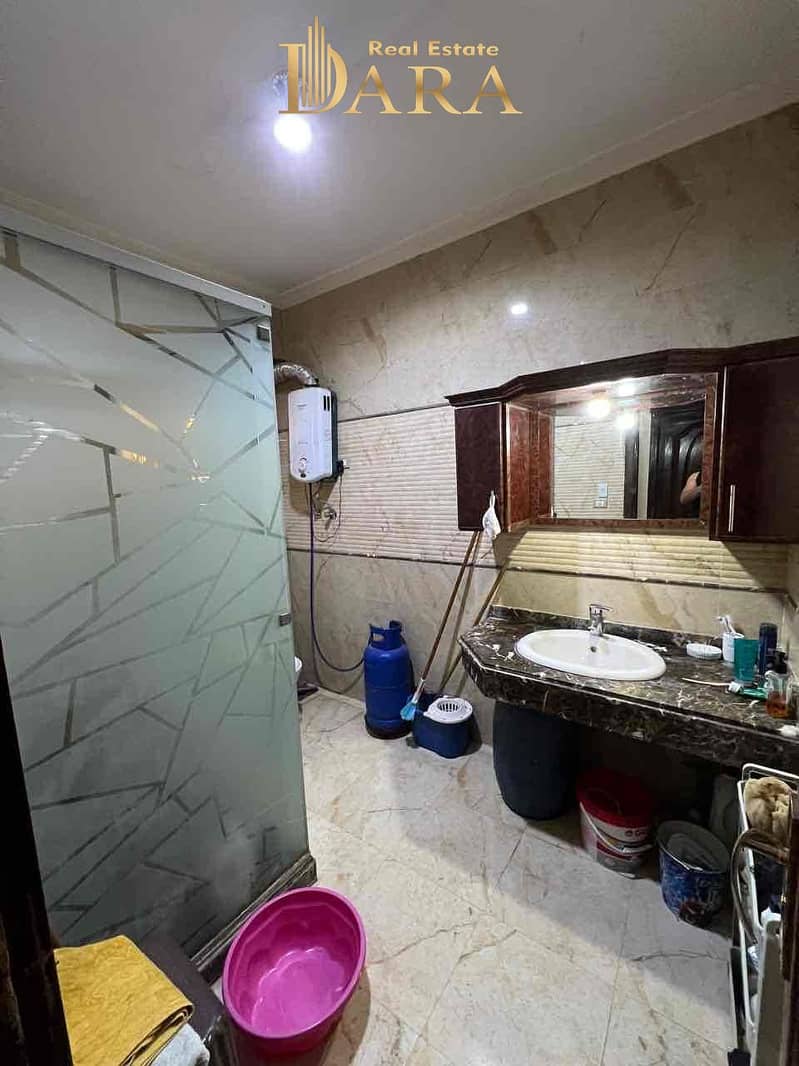 8 2dd88153-e946-4f7b-8d7a-1b5c9f1a4790. jpg