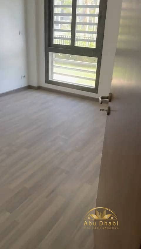 4 3f857345-63e7-4d9f-8966-84db0738b6ff. jpg