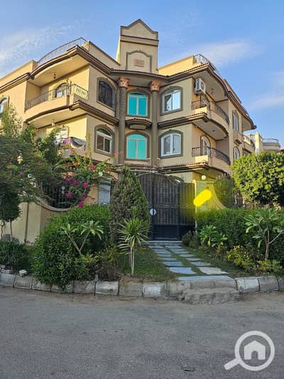 فلیٹ 3 غرف نوم للبيع في 6 أكتوبر، الجيزة - PHOTO-2024-11-09-10-25-40. jpg