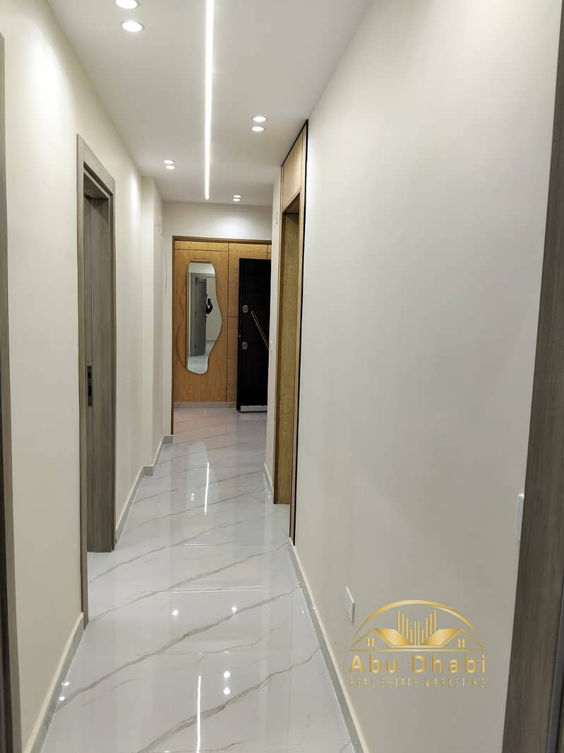 5 cbae17aa-f12b-495f-a865-5f35f4b5733a. jpg