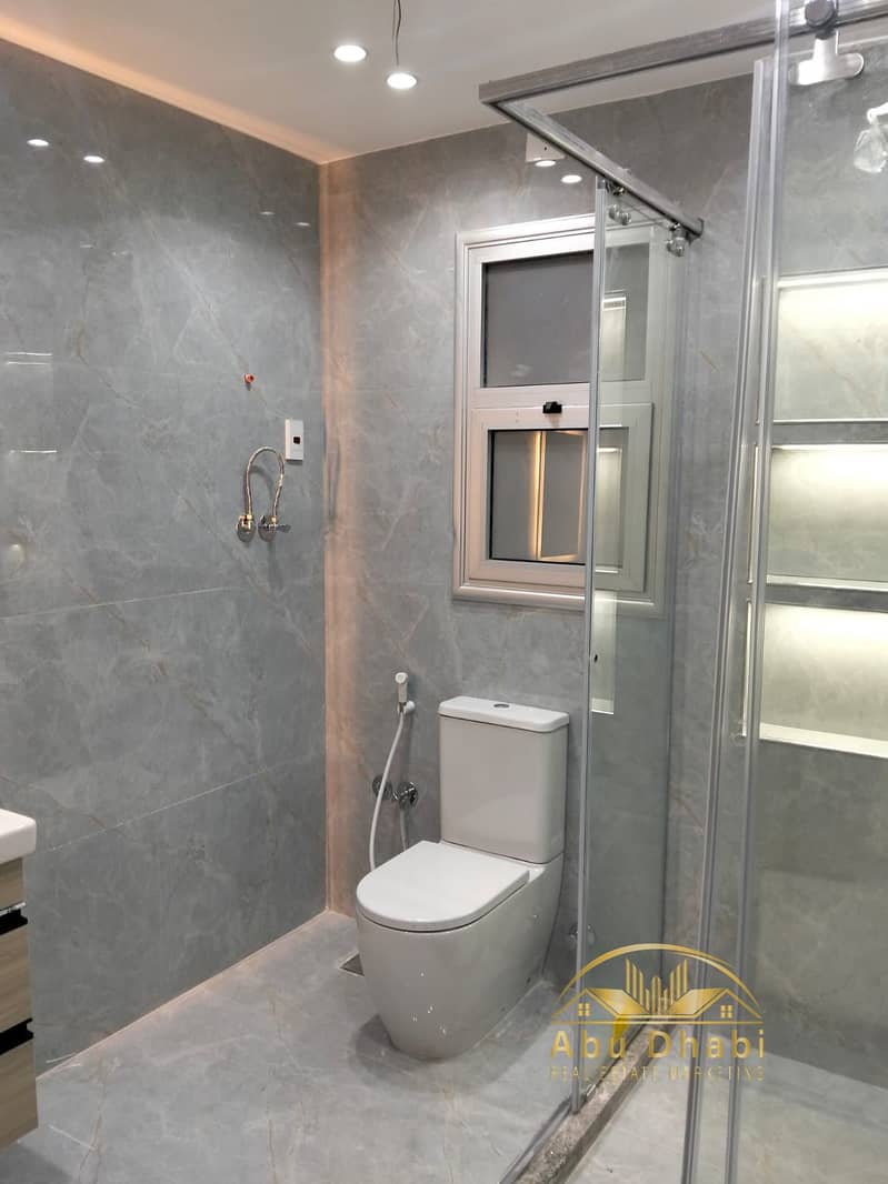 14 6071ea46-0893-4501-b4a9-e79359533276. jpg