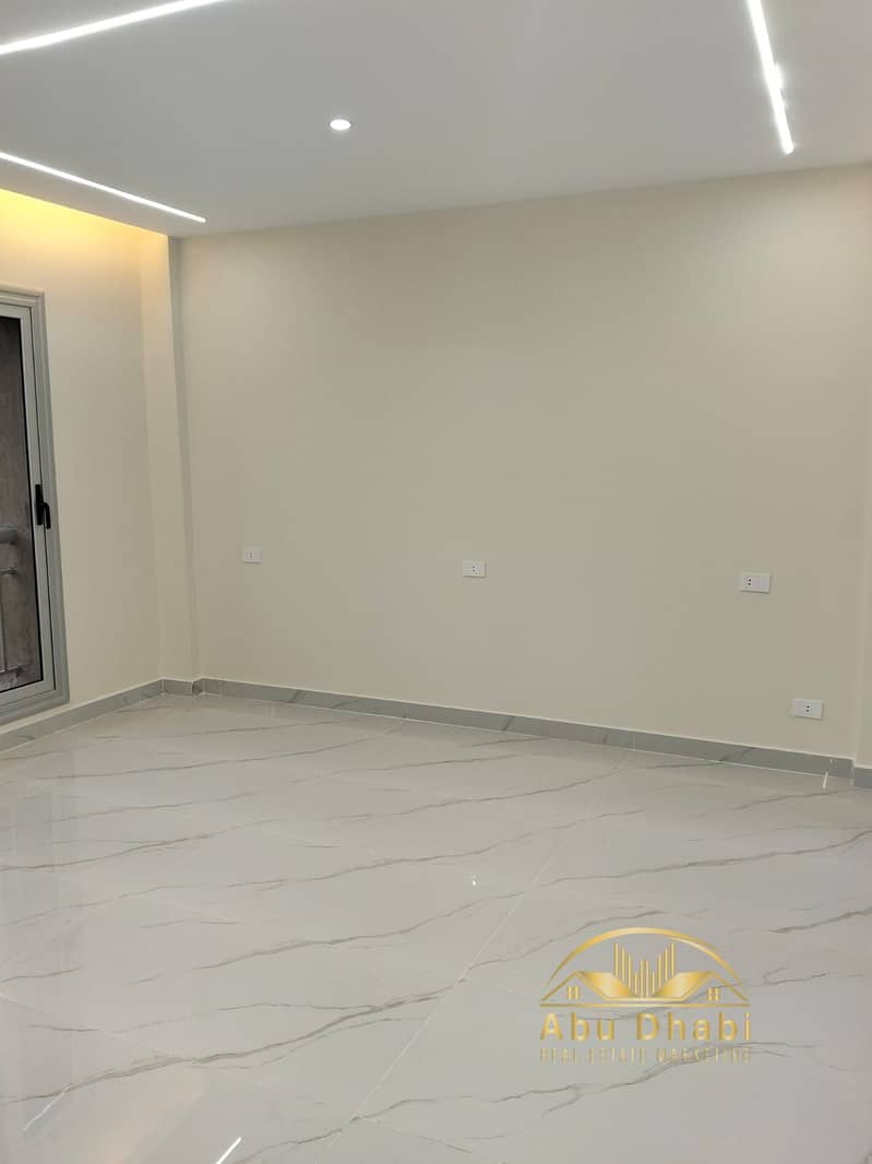 16 81a7ffda-8fc4-4508-a7dc-31c47b984e95. jpg