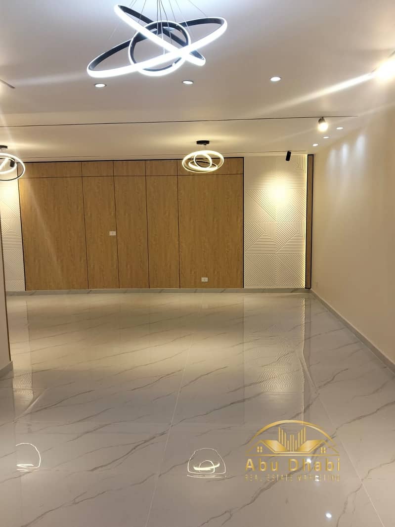 17 86f78347-146a-4566-9d94-a578121c0662. jpg