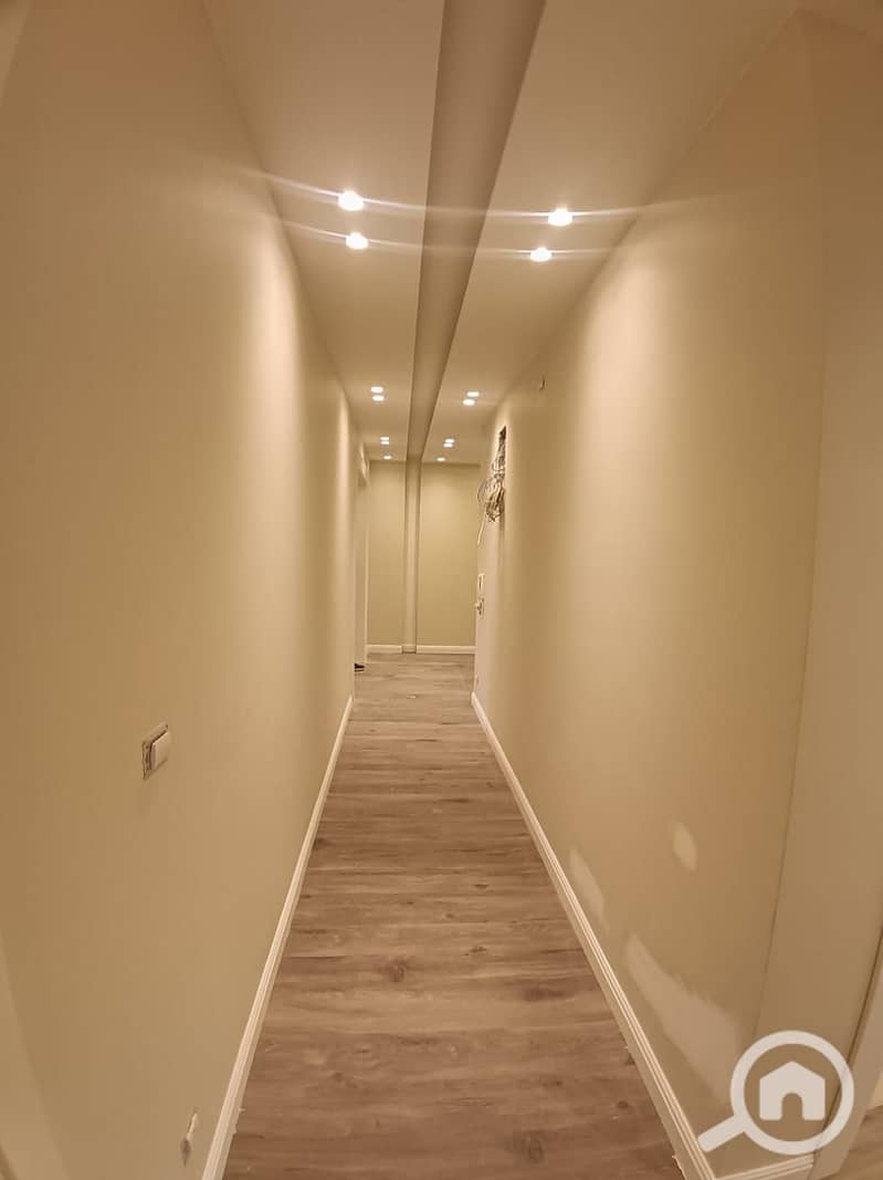 2 0ba3077d-563c-43d0-96be-d65843c741a2. jpg