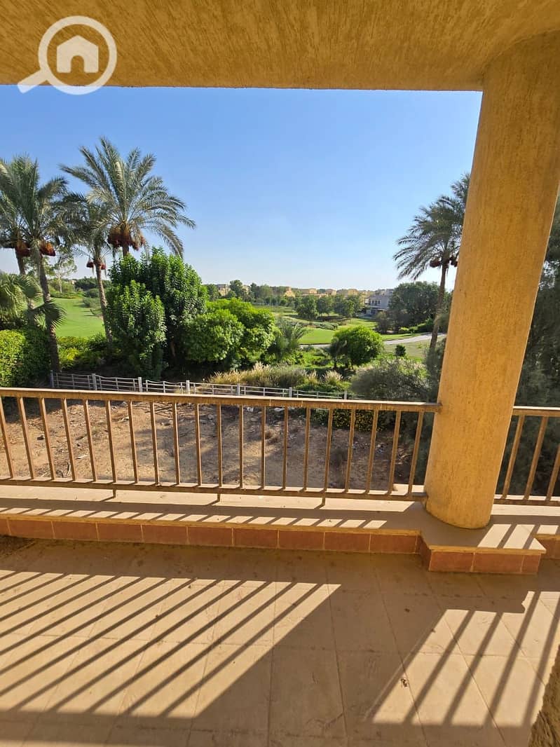 15 b2bf93a9-7b19-4b4b-a7d5-170d1d340363. jpeg