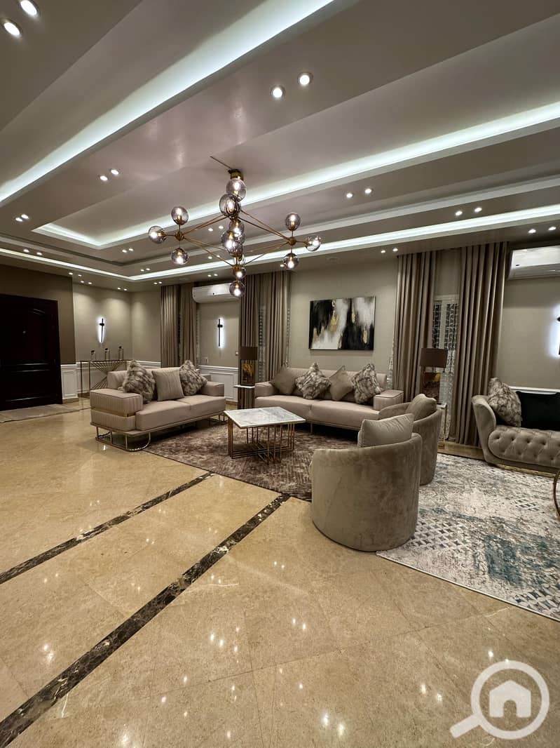 24 bdd5e0bb-ce62-4052-8ff7-5a9572de5cc4. jpeg